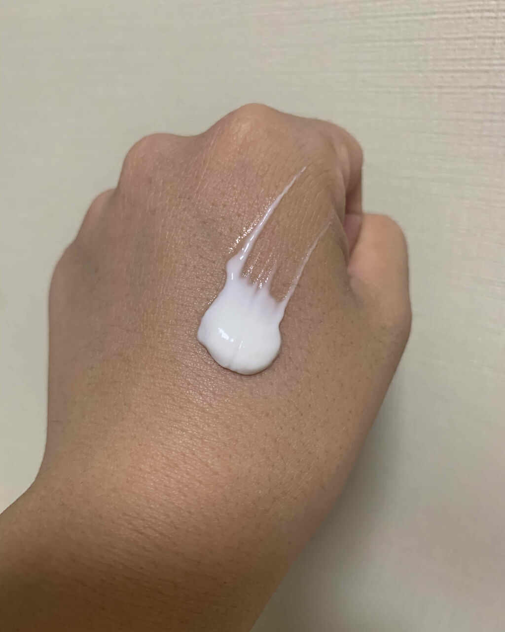 ハンドクリーム コージーモーメント/クナイプ/ハンドクリームを使ったクチコミ（2枚目）