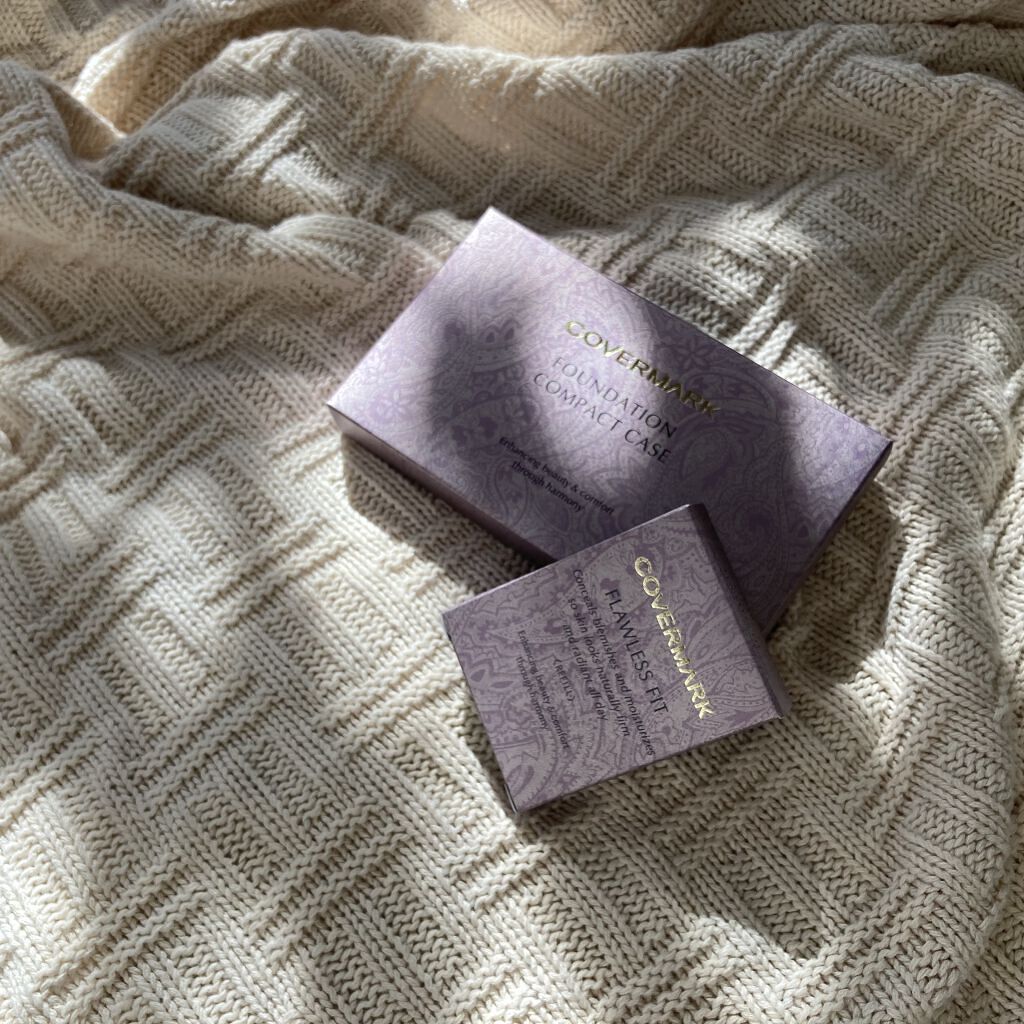 フローレス フィット/COVERMARK/クリーム・エマルジョンファンデーションを使ったクチコミ（2枚目）