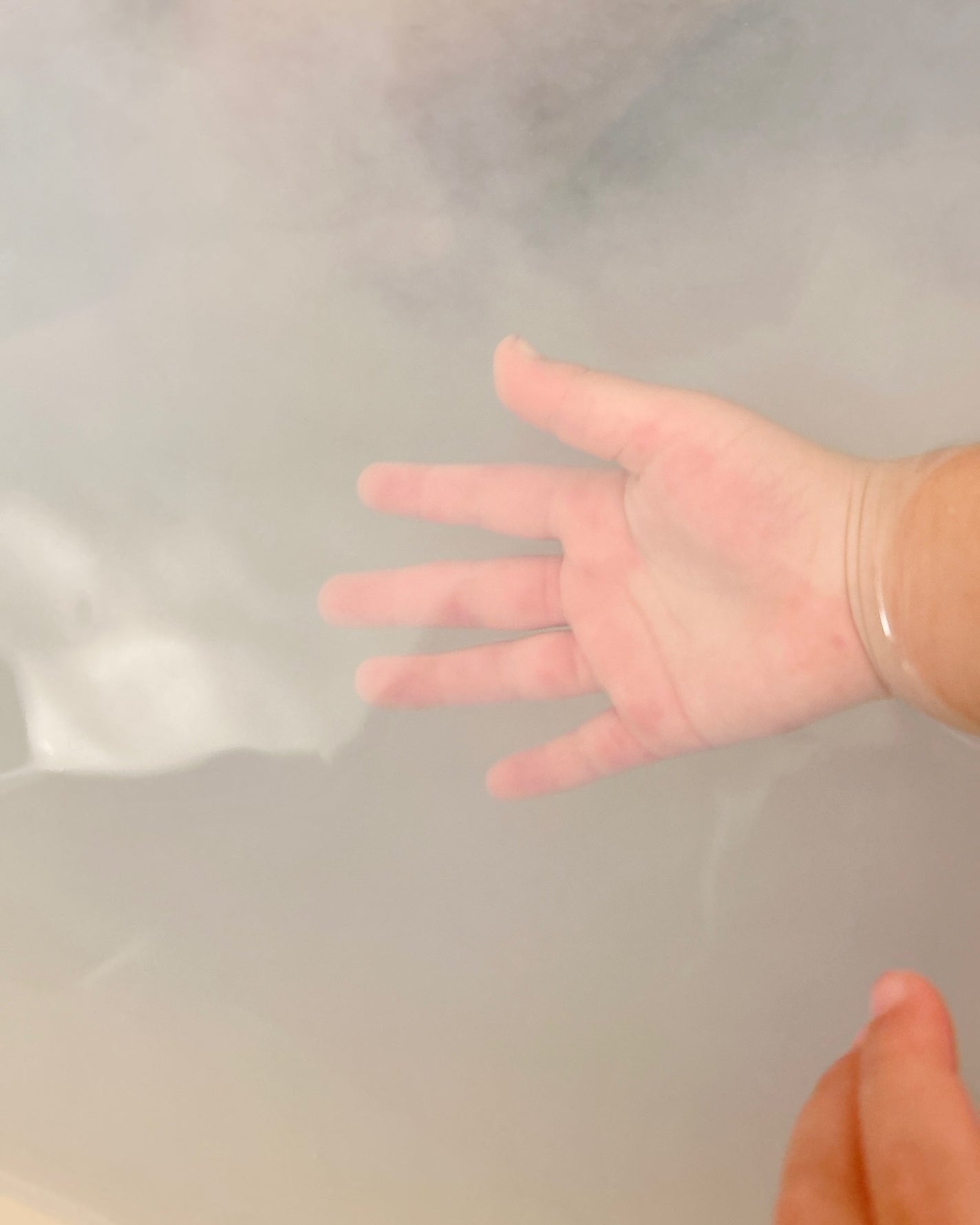 角層まで浸透する うるおいバスミルク ほのかでパウダリーな香り/ビオレu/保湿系入浴剤を使ったクチコミ(3枚目)