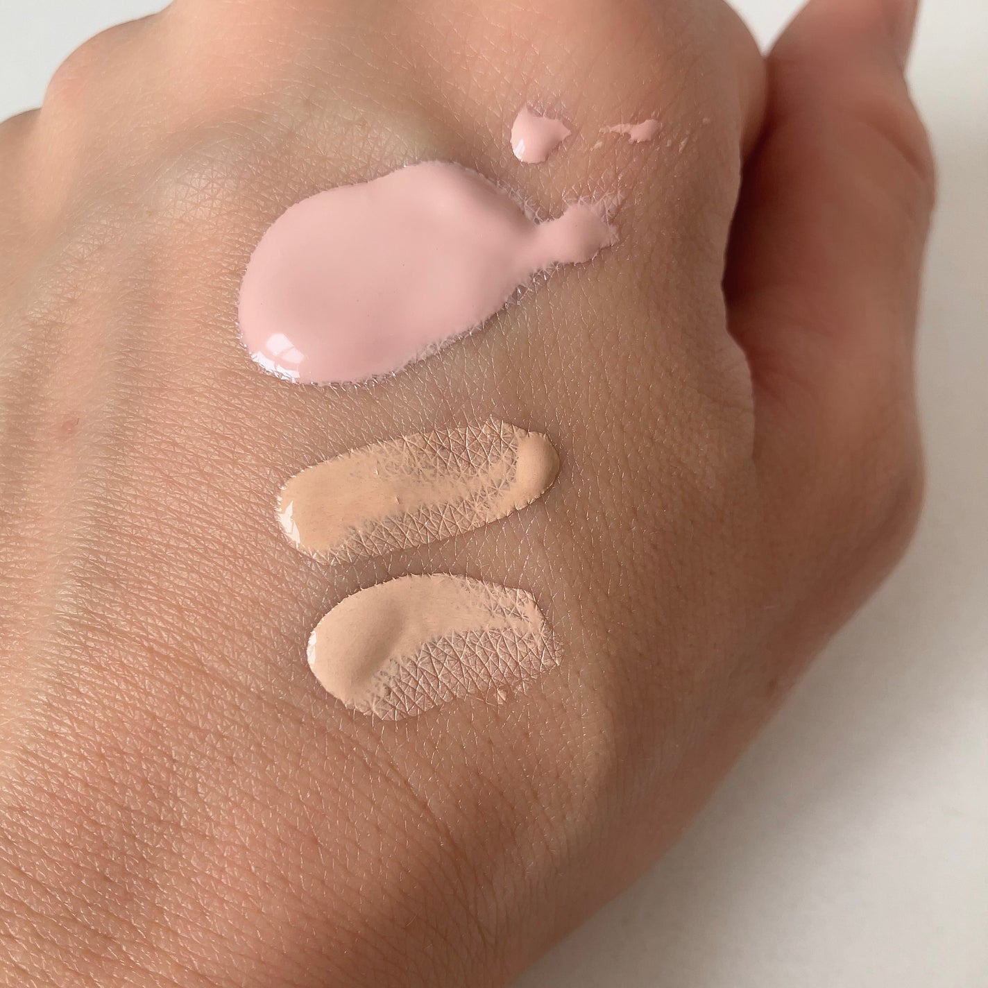 ドラマティックエッセンスリキッド/マキアージュ/リキッドファンデーションを使ったクチコミ(3枚目)