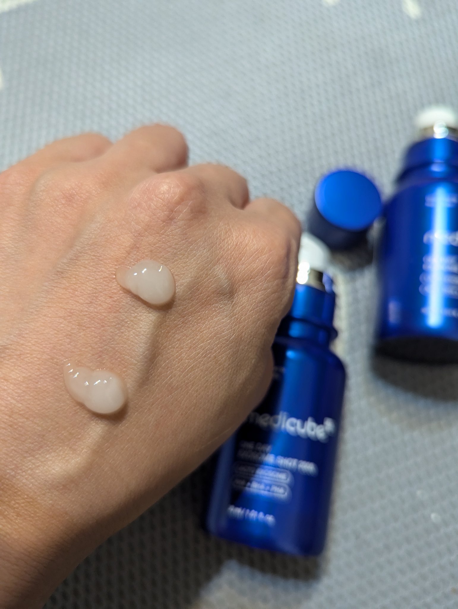 ゼロ1DAYエクソソームショット2000/MEDICUBE/美容液を使ったクチコミ（2枚目）