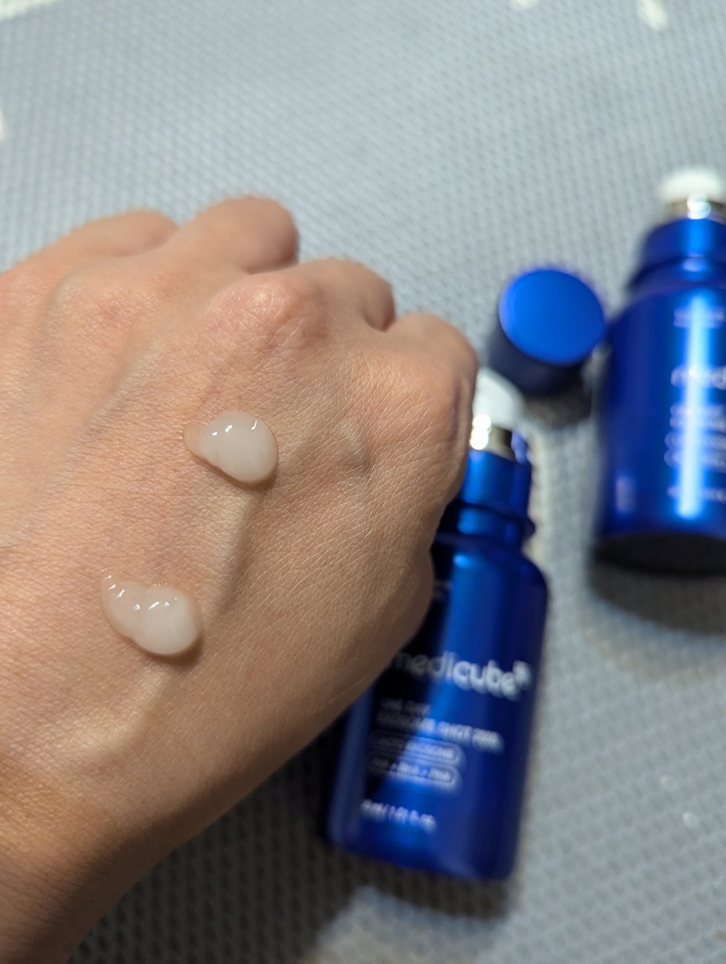 ゼロ1DAYエクソソームショット2000/MEDICUBE/美容液を使ったクチコミ(2枚目)