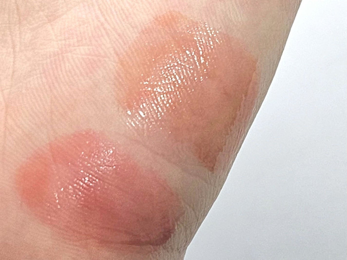 クチュールリップティントグレイズ/espoir/リップティントを使ったクチコミ(4枚目)