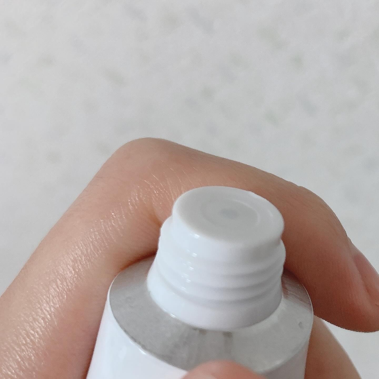 ソリッド パフューム ホワイトアプリコット/LUAFEE/練り香水を使ったクチコミ（3枚目）