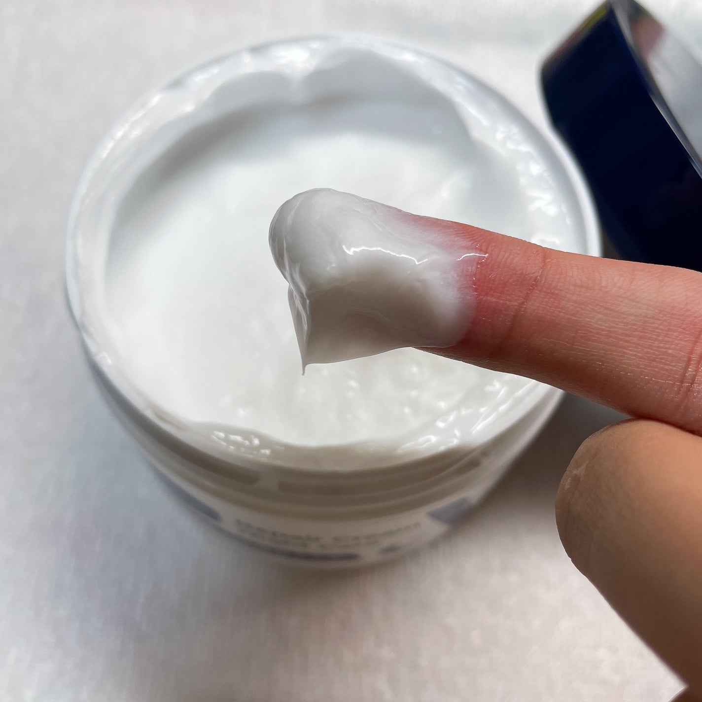 ヴァセリンリペアクリームナイトケア/ヴァセリン/ボディクリームを使ったクチコミ(3枚目)