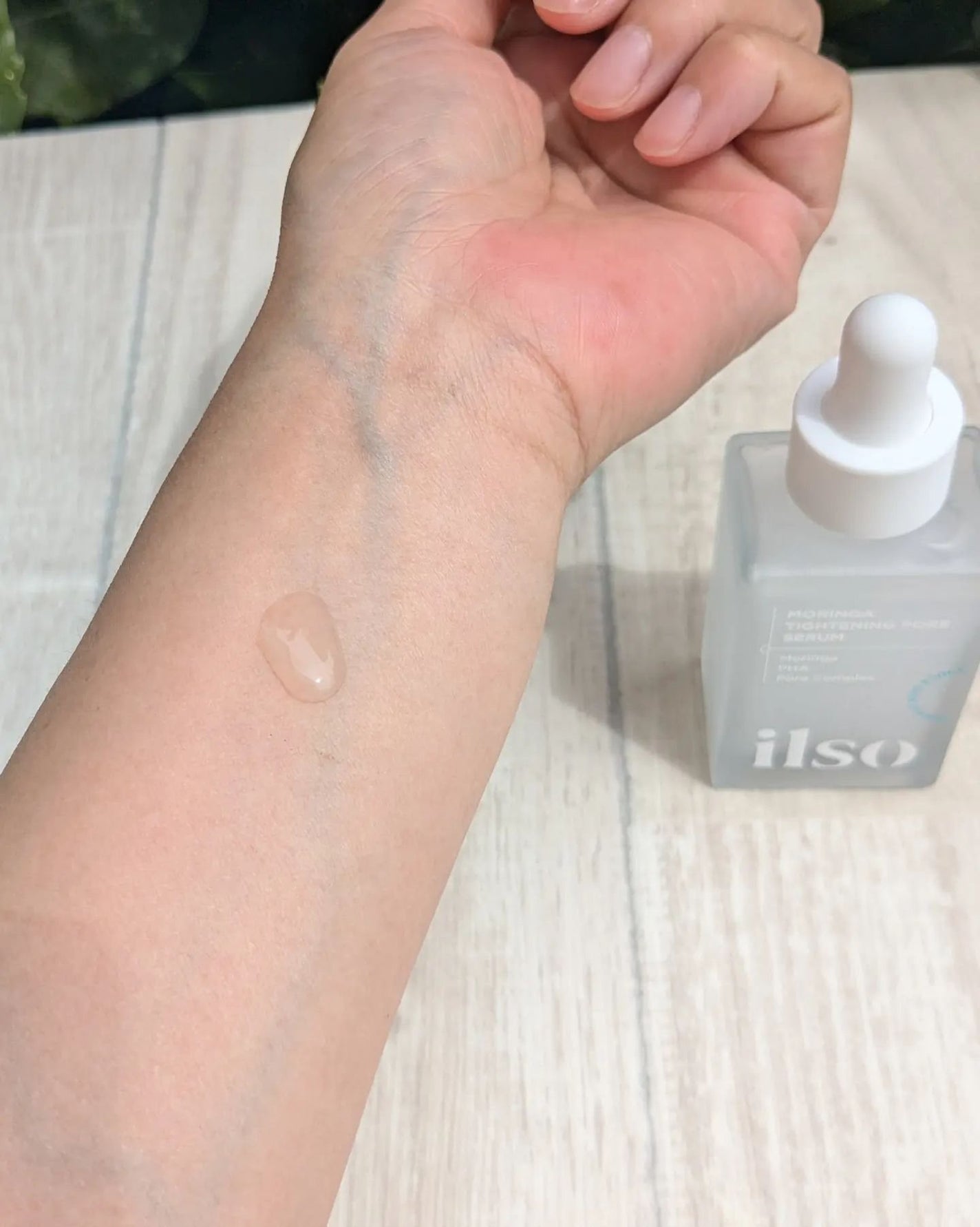 モリンガタイトニングポアセラム/ilso/美容液を使ったクチコミ(3枚目)