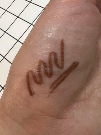 「密着アイライナー」極細クリームペンシル/デジャヴュ/ペンシルアイライナーを使ったクチコミ(2枚目)