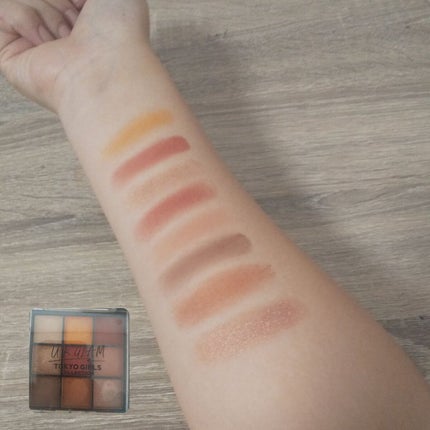 ブルーミングアイカラーパレット (TOKYO GIRLS COLLECTION)/U R GLAM/アイシャドウパレットを使ったクチコミ(2枚目)