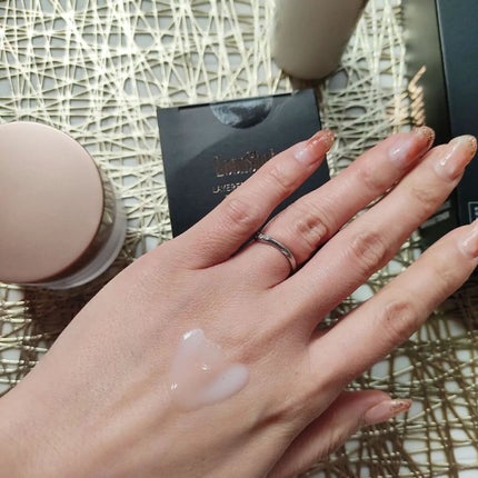 LAYERED CERAMIDE AMPOULE TONER/LOONSHOT/化粧水を使ったクチコミ(2枚目)