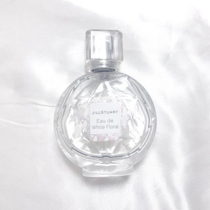 ジルスチュアート オード ホワイトフローラル/JILL STUART/香水(レディース)を使ったクチコミ(3枚目)