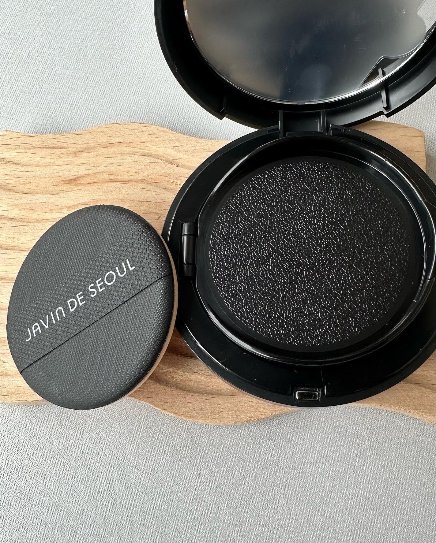 ジャビンドゥソウル ウインクファンデーションパクト/Javin De Seoul/クッションファンデーションを使ったクチコミ(4枚目)