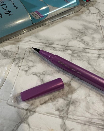 「密着アイライナー」しなやか筆リキッド/デジャヴュ/リキッドアイライナーを使ったクチコミ(8枚目)