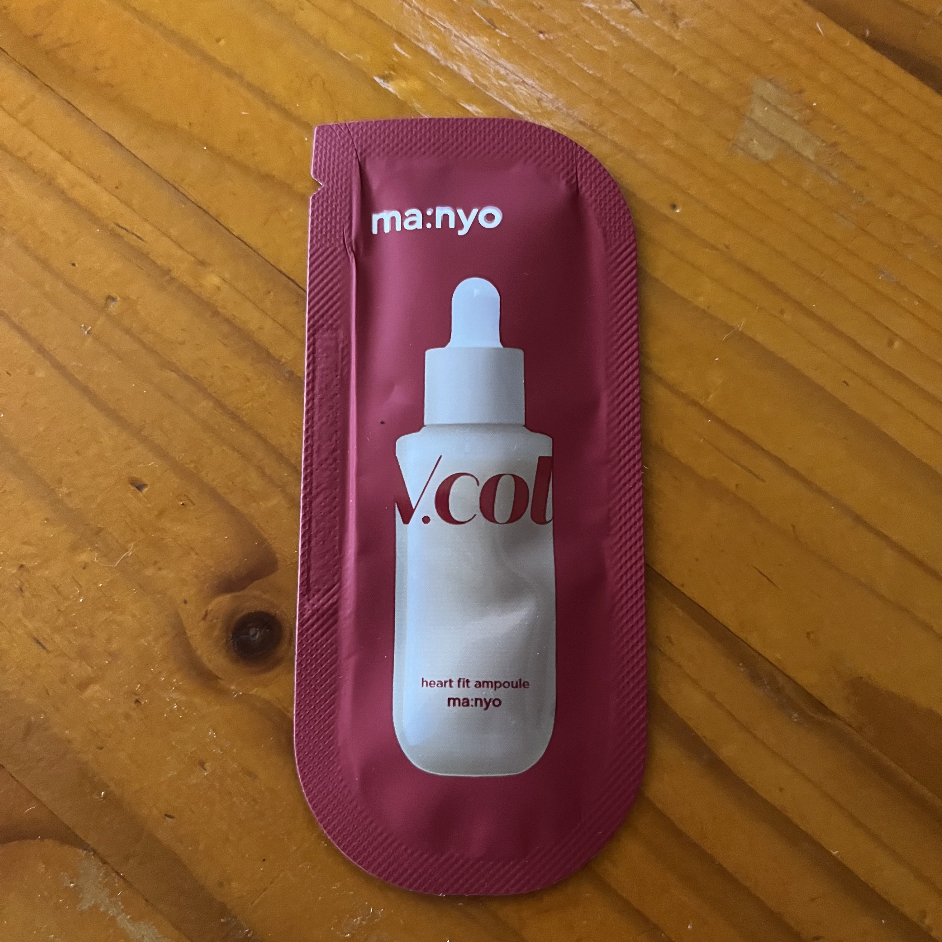 Vコラーゲン ハートフィットアンプル/manyo/美容液を使ったクチコミ（1枚目）