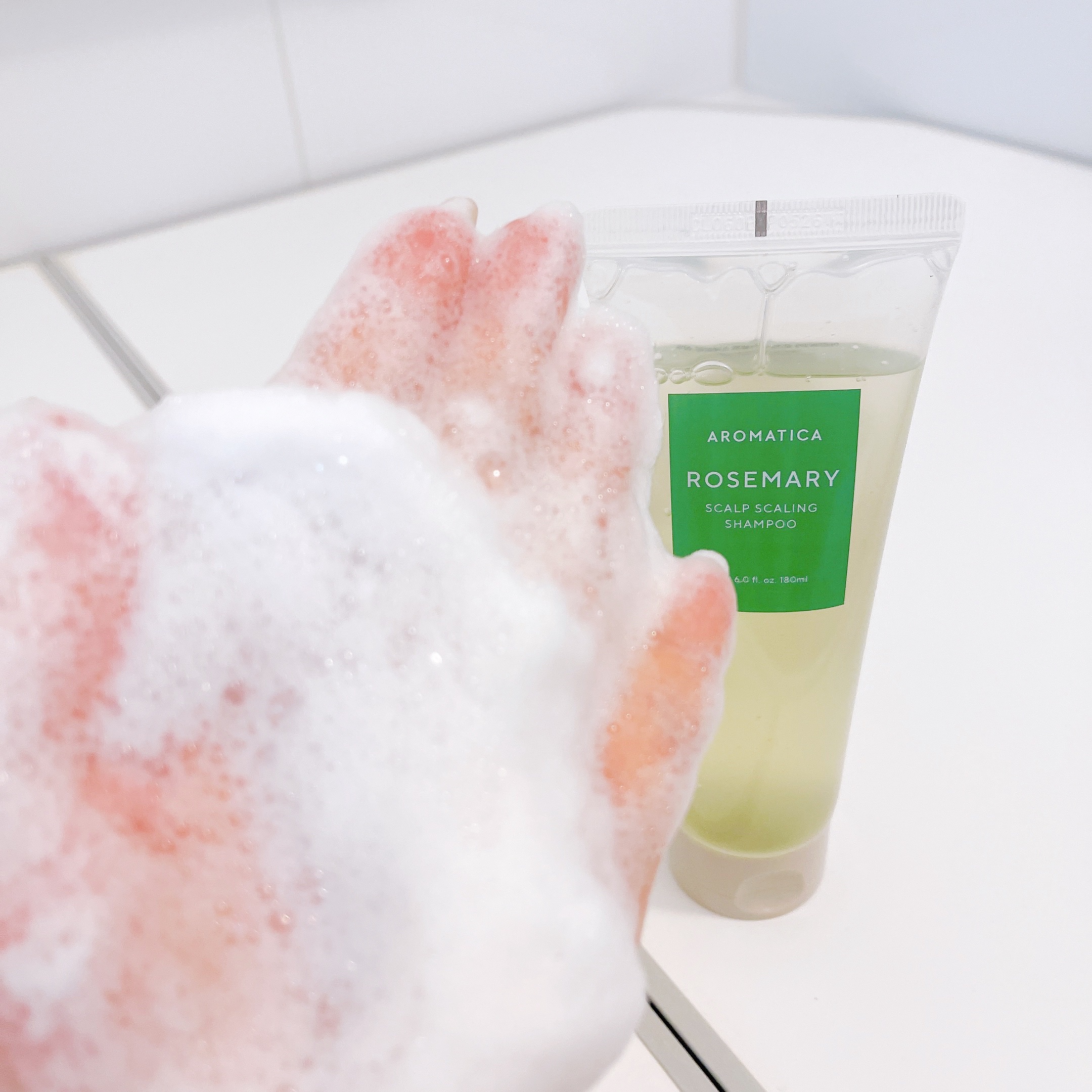 ローズマリールートエンハンサー/AROMATICA/頭皮ローションを使ったクチコミ（3枚目）