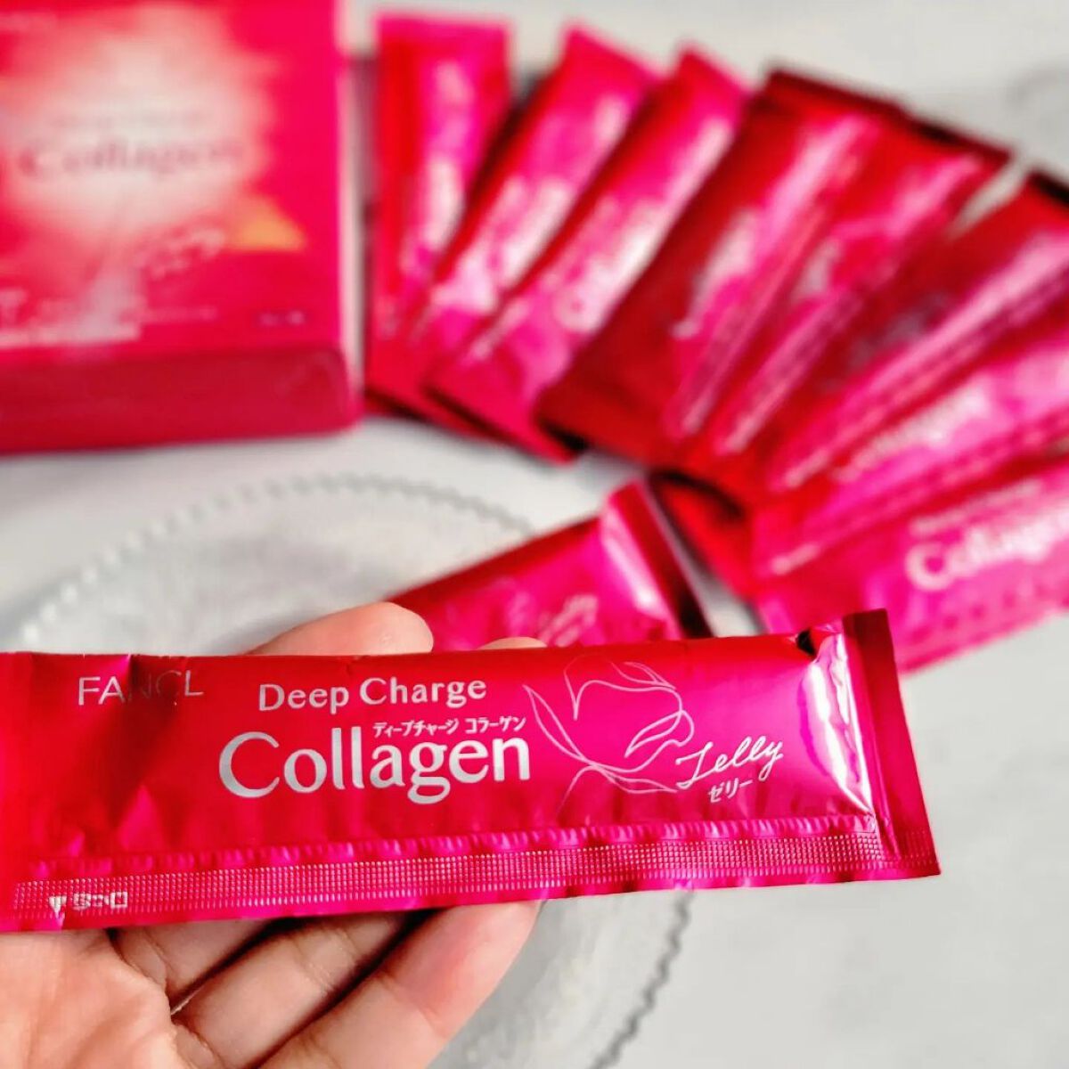 ディープチャージ  コラーゲン スティックゼリー/ファンケル/美容サプリメントを使ったクチコミ（3枚目）
