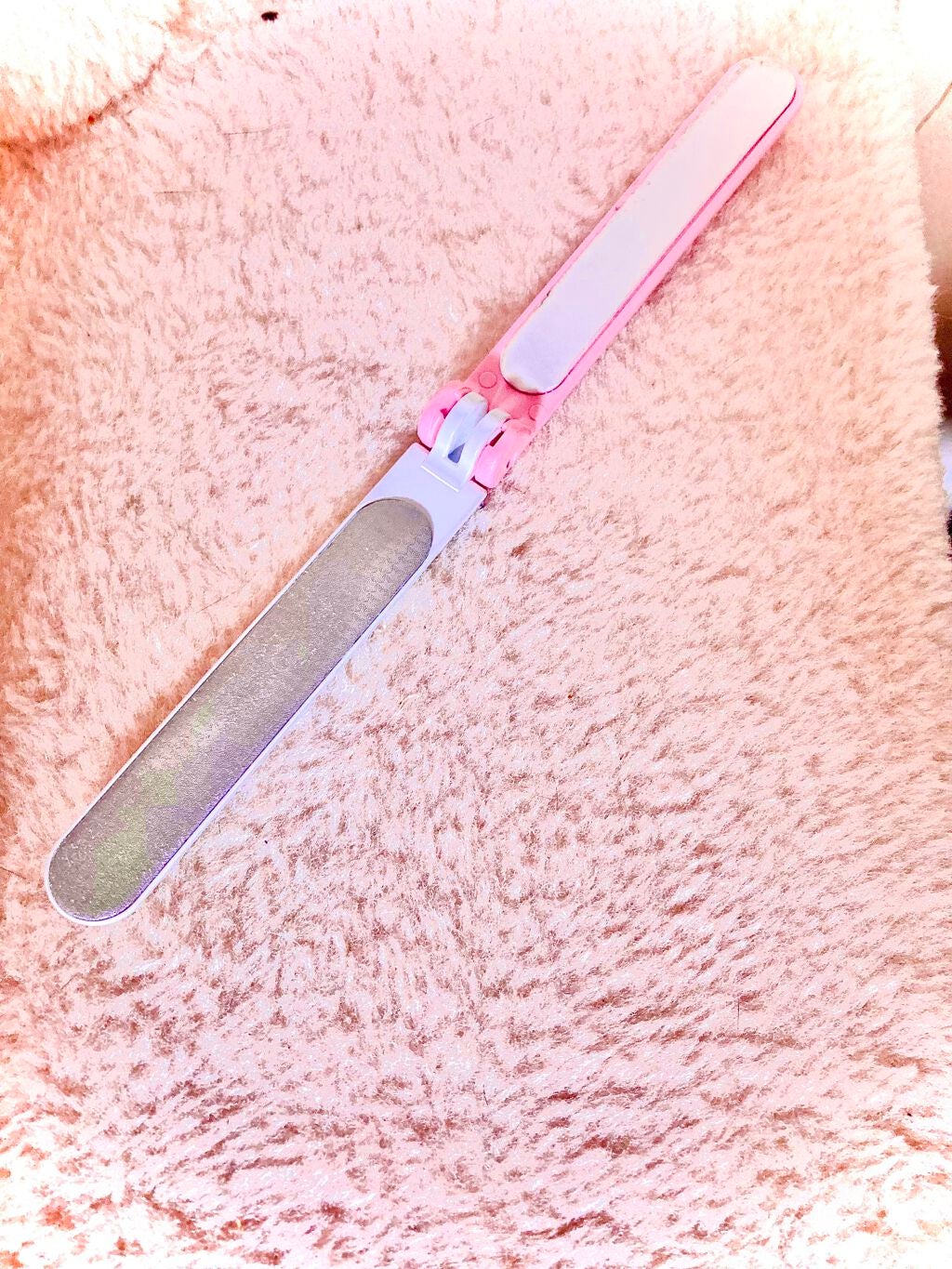 아이 on LIPS 「私が使ってる爪ヤスリ?です!シンプルで優しい色です👍ただやすり..」(2枚目)