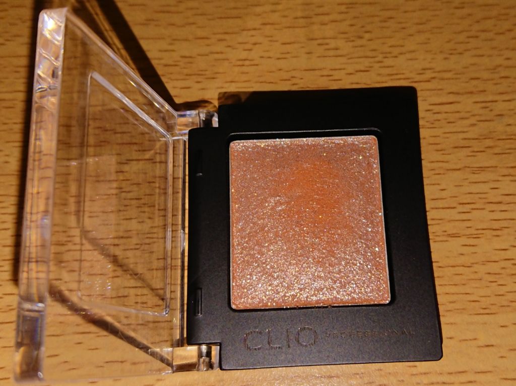 プロ シングル シャドウ/CLIO/単色アイシャドウを使ったクチコミ(2枚目)