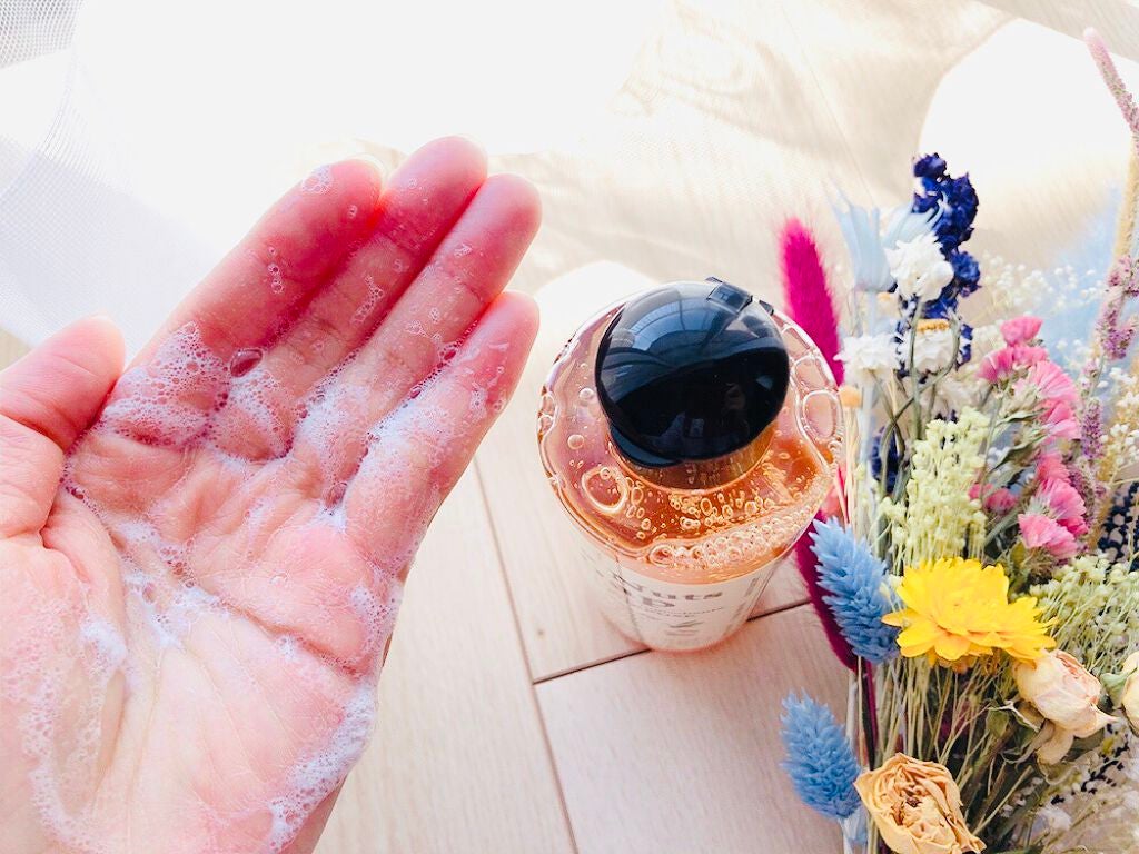 ピュアナッツソープ ホワイトローズの香り/ナチュラセラ/洗顔フォームを使ったクチコミ(5枚目)