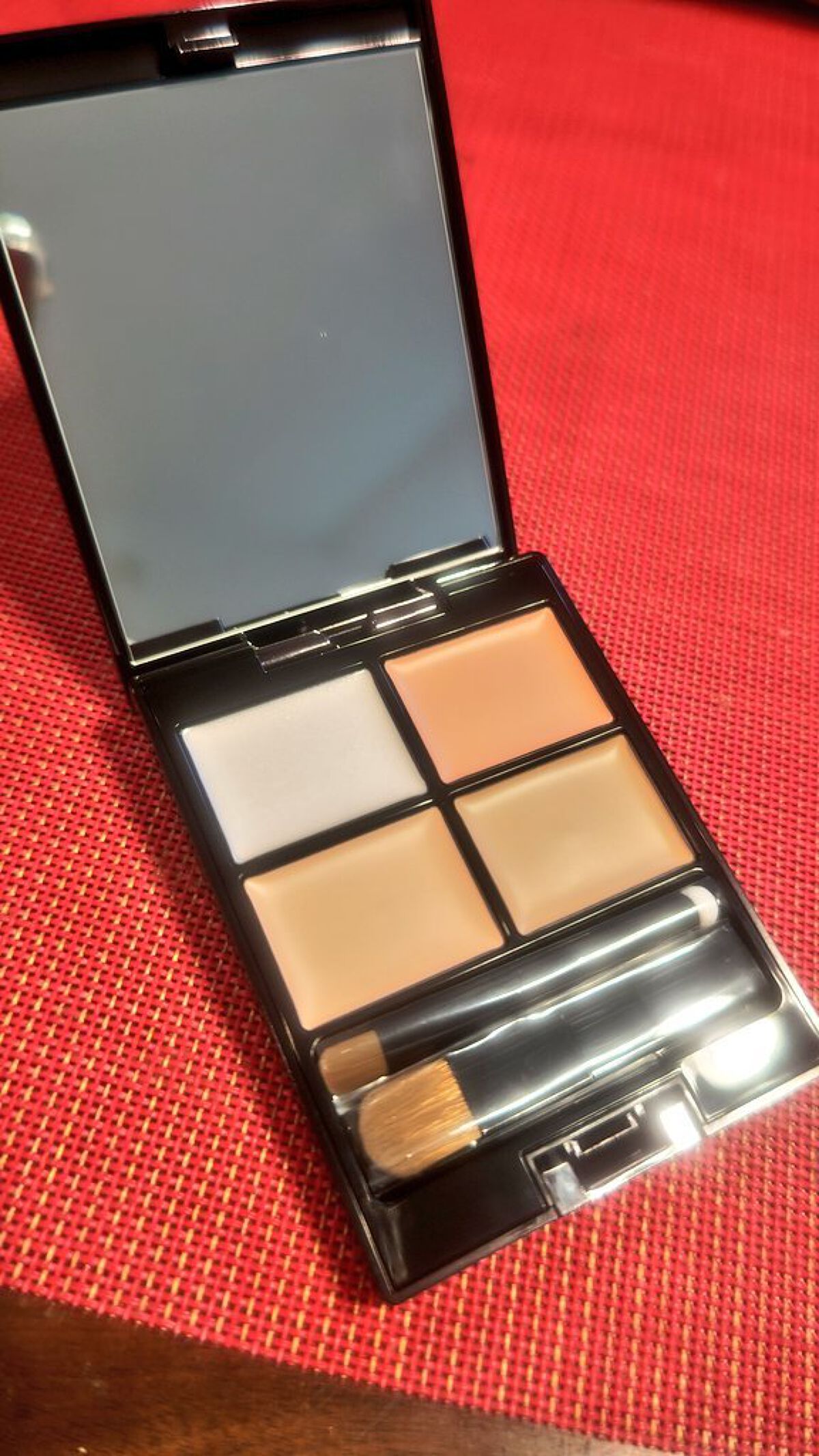 トーンパーフェクティング パレット/DECORTÉ/パレットコンシーラーを使ったクチコミ（2枚目）