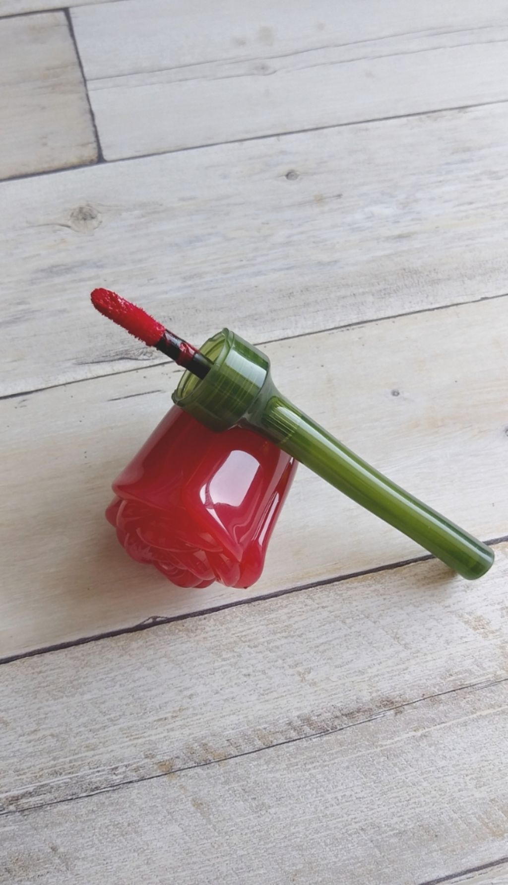 プロマンスリップカラーシャイン/LABIOTTE/口紅を使ったクチコミ(2枚目)