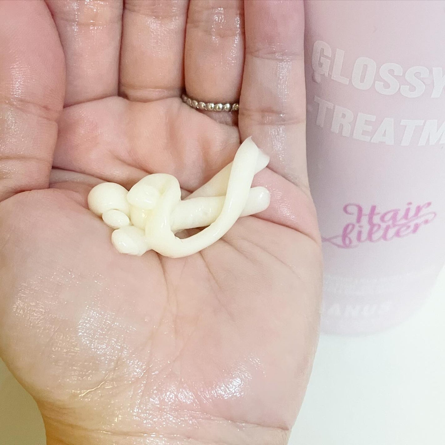 GLOSSY COAT SHAMPOO / TREATMENT/SANUS HAIR FILTER/市販シャンプーを使ったクチコミ(5枚目)