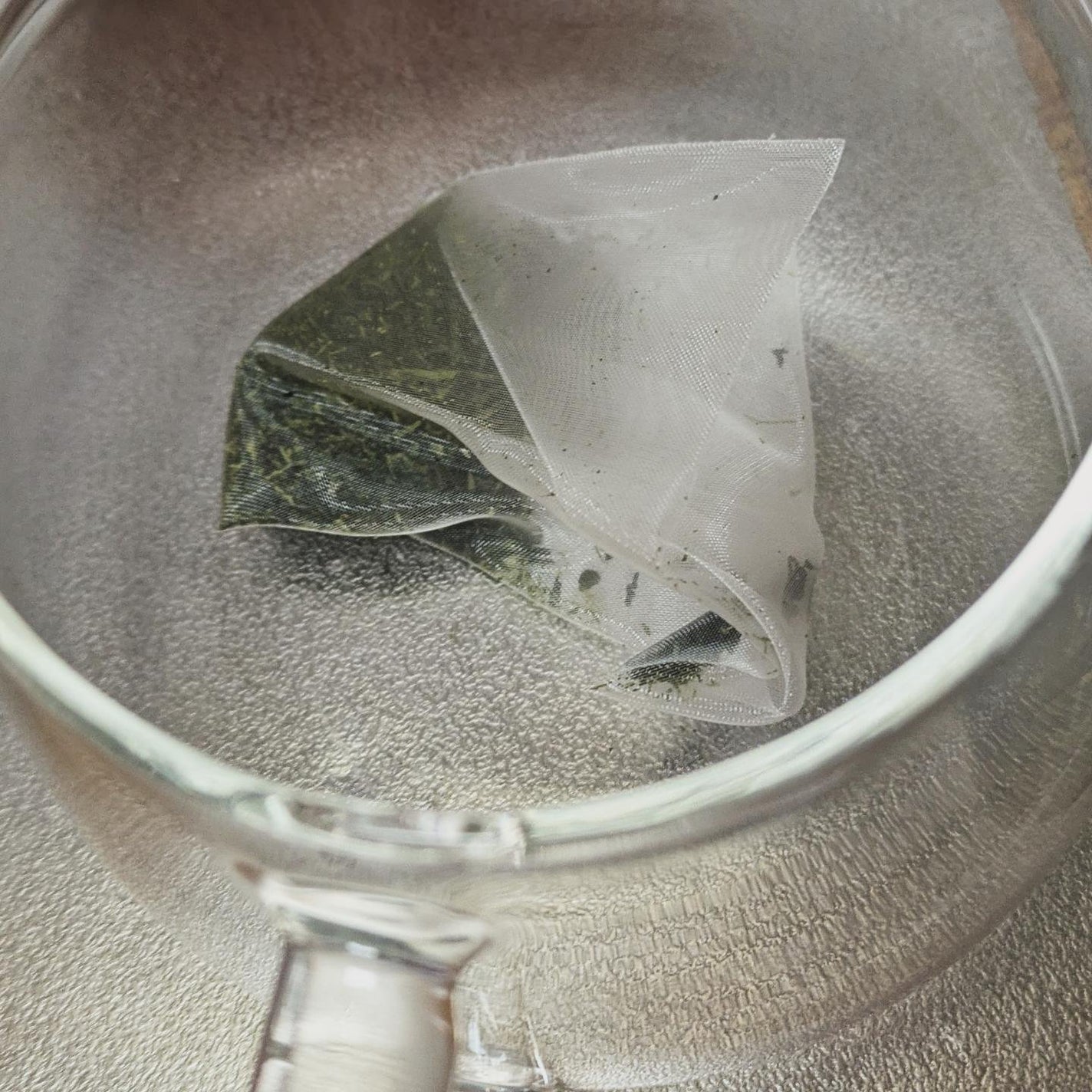 真紅 on LIPS 「至高の翡翠極上知覧緑茶ティーバッグをお試しさせて頂きました。『..」(3枚目)