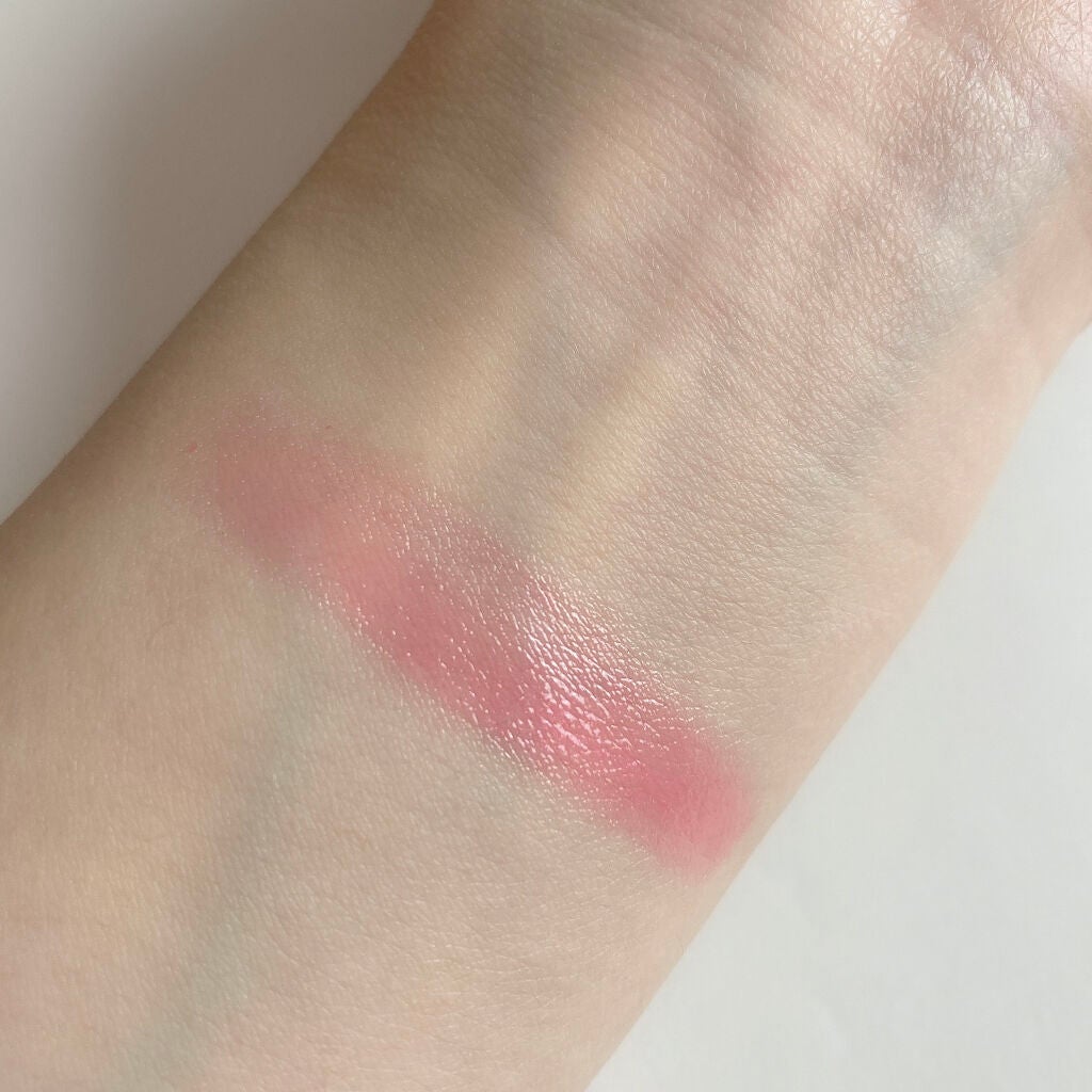 サクラヴェールリップ/パラドゥ/リップクリームを使ったクチコミ(3枚目)