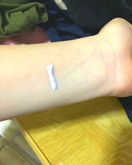 スキンアクア トーンアップUVエッセンス/スキンアクア/日焼け止めクリームを使ったクチコミ(2枚目)