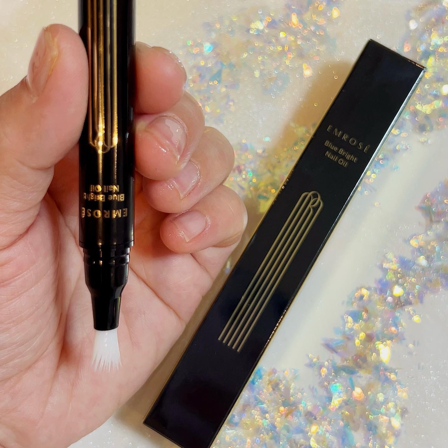 ブルーブライトネイルオイル/EMROSÉ/ネイルオイル・トリートメントを使ったクチコミ（2枚目）
