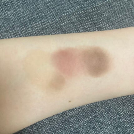 ケイト デザイニングアイブロウ3D/KATE/パウダーアイブロウを使ったクチコミ(4枚目)