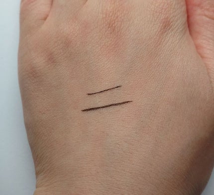 ベルサイユのばら リキッドアイライナー/クレアボーテ/リキッドアイライナーを使ったクチコミ(2枚目)