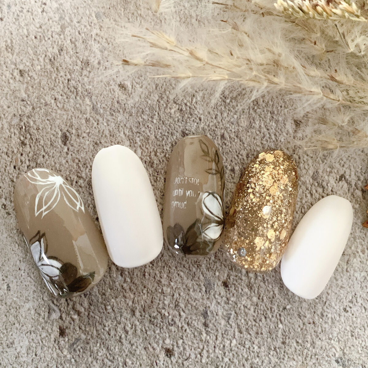 カラージェル/プレスト/ジェルネイルを使ったクチコミ（1枚目）