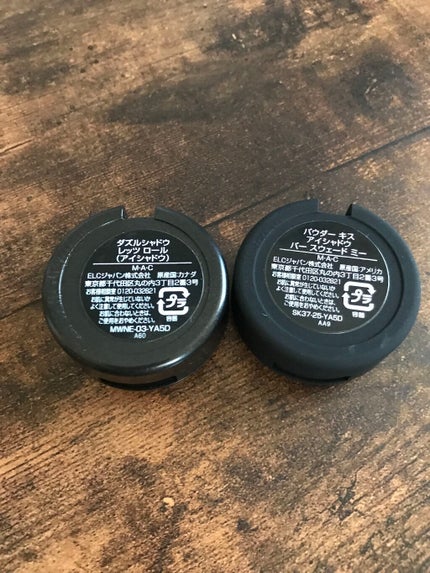 ダズルシャドウ/M・A・C/単色アイシャドウを使ったクチコミ(3枚目)