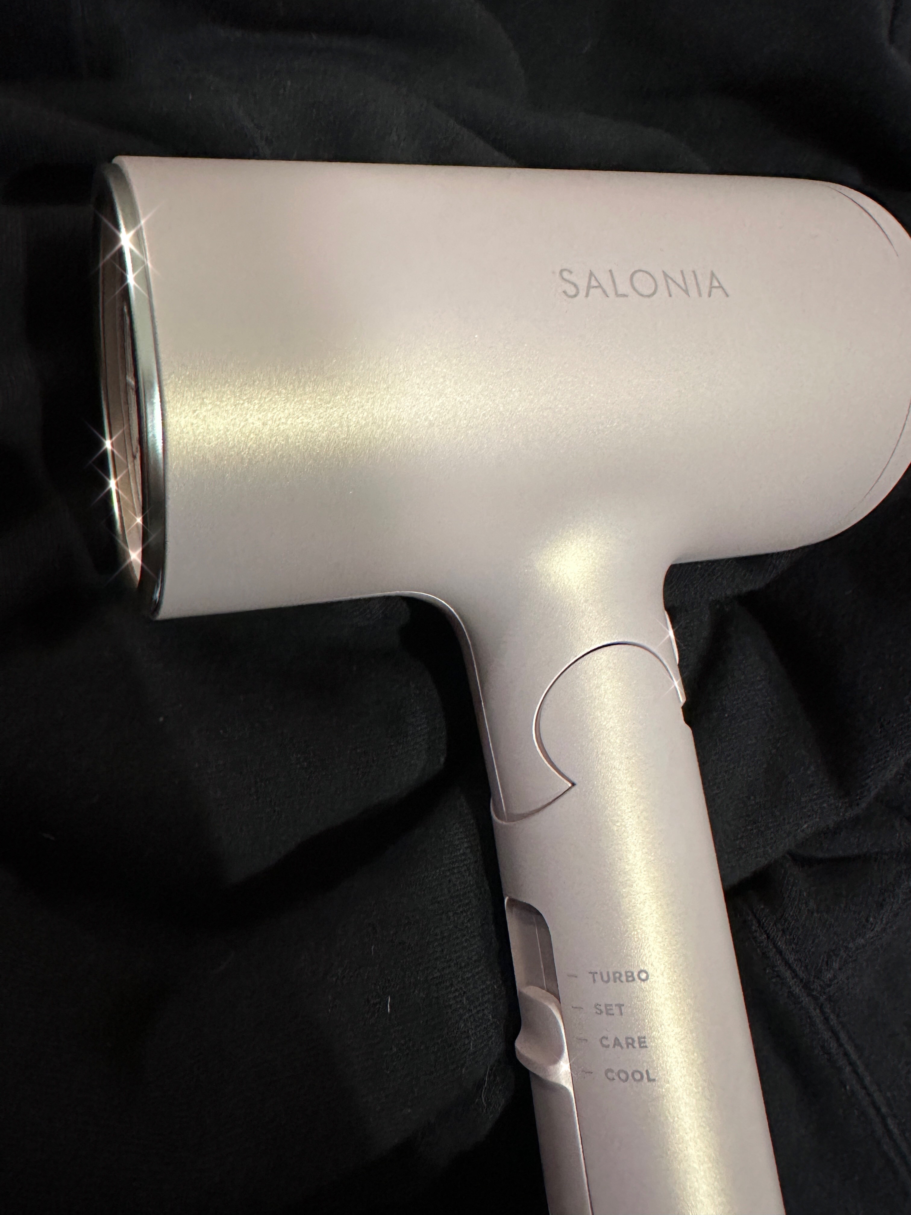 グロッシーケアドライヤー/SALONIA/ドライヤーを使ったクチコミ（1枚目）