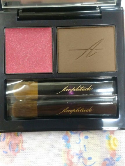 コンスピキュアス ダブルアイズ/Amplitude/アイシャドウパレットを使ったクチコミ(2枚目)