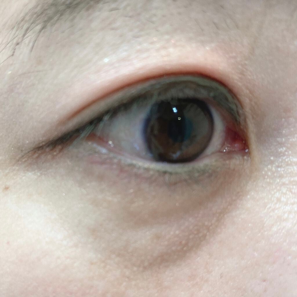 「密着アイライナー」クリームペンシル/デジャヴュ/ペンシルアイライナーを使ったクチコミ(4枚目)