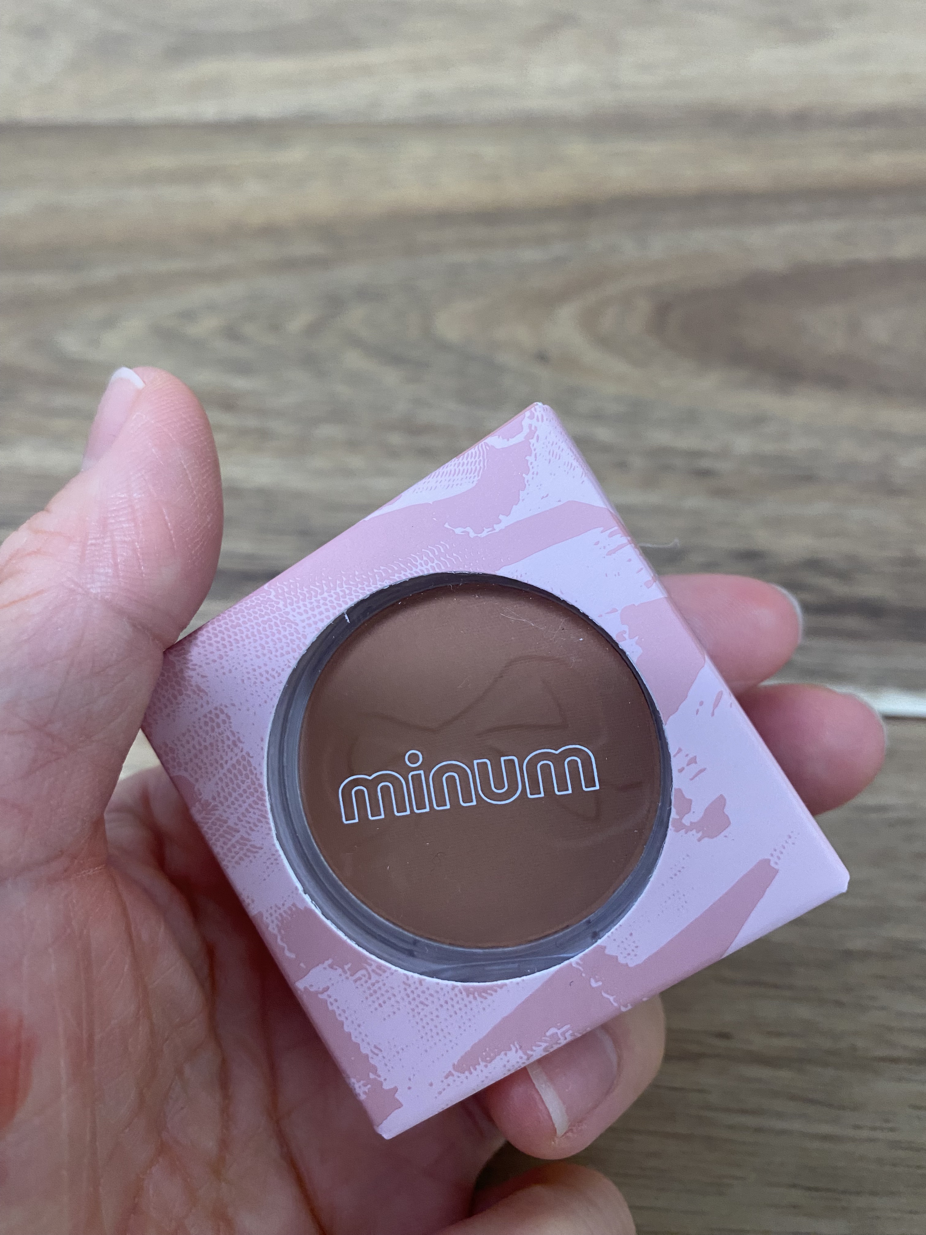 ミニュム リボンパウダーチーク 02 コーラルオレンジ/minum/パウダーチークを使ったクチコミ（2枚目）