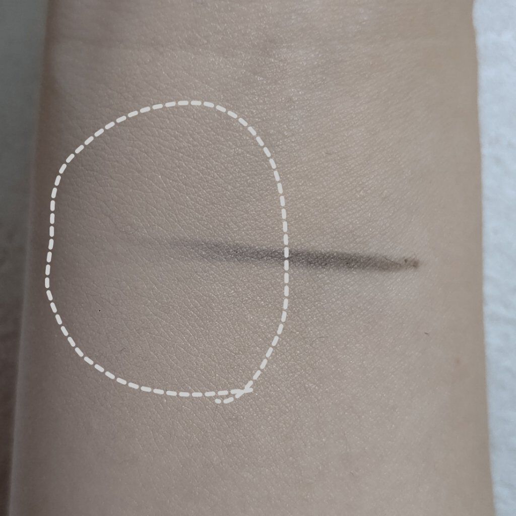 ヌード ウェア リクイド EX 110/SUQQU/リキッドファンデーションを使ったクチコミ（3枚目）