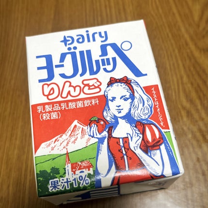 Dairy ヨーグルッペのクチコミ「Dairy
ヨーグルッペ りんご
りんご味あるんだー🍎
と思い購入しました(о´∀`о)
.....」(1枚目)