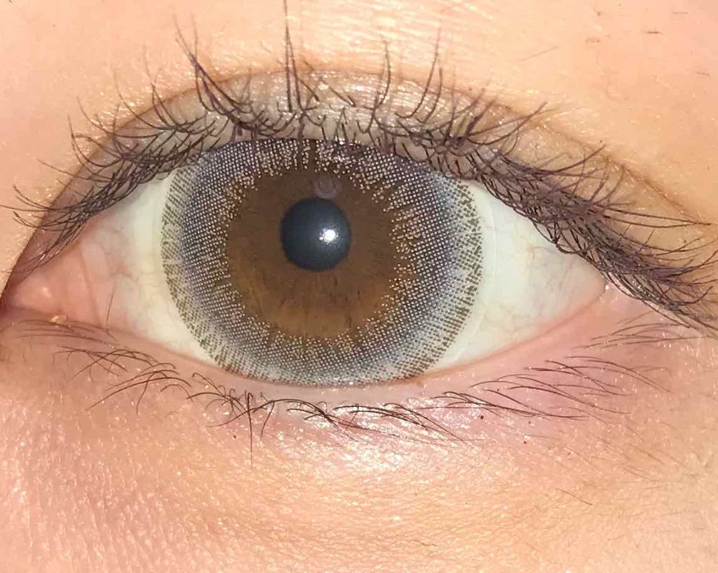 デコラティブアイズ ヴェール/Decorative Eyes/カラーコンタクトレンズを使ったクチコミ（1枚目）