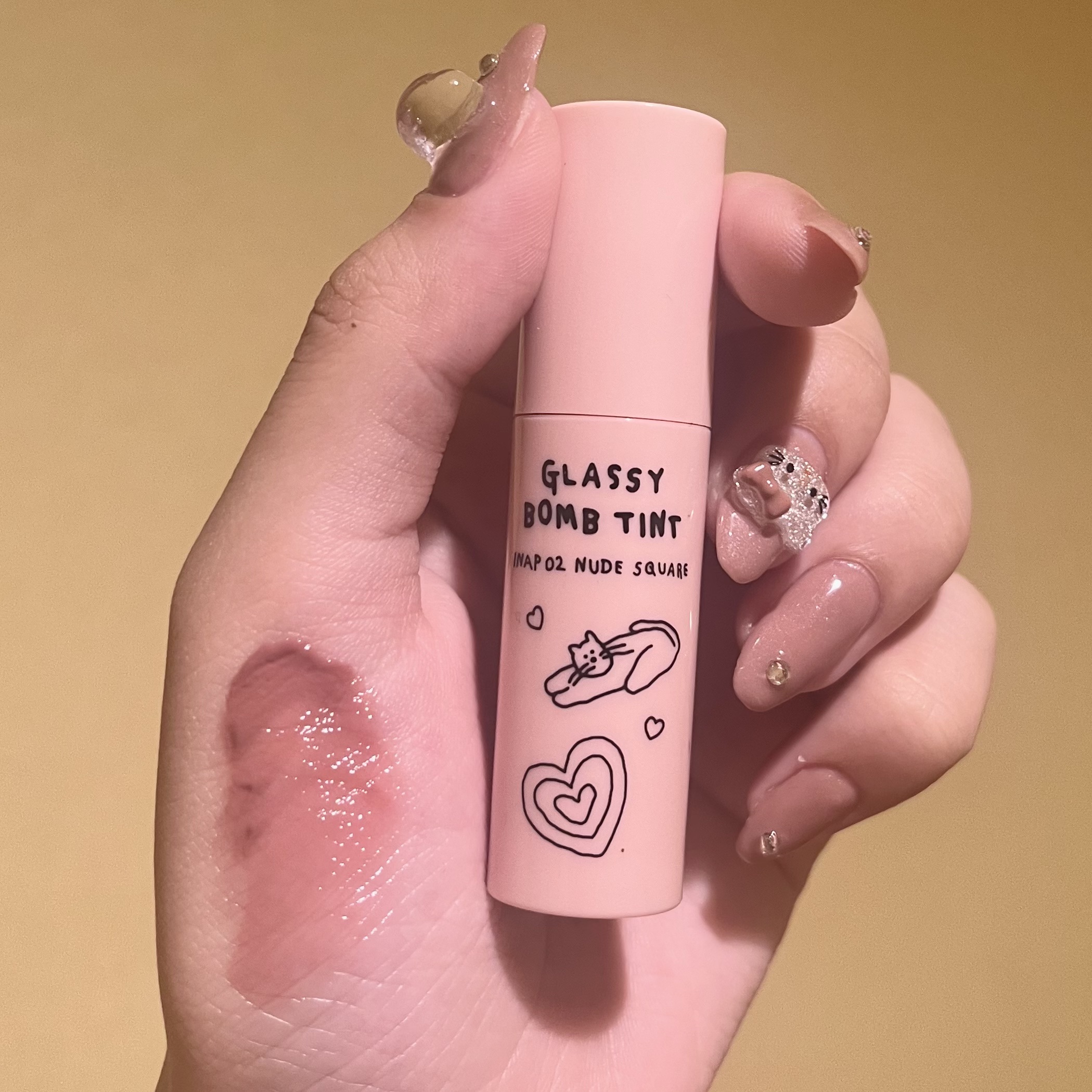 アンドバイロムアンド　グラッシーボムティント/&nd by rom&nd/リップティントを使ったクチコミ（1枚目）