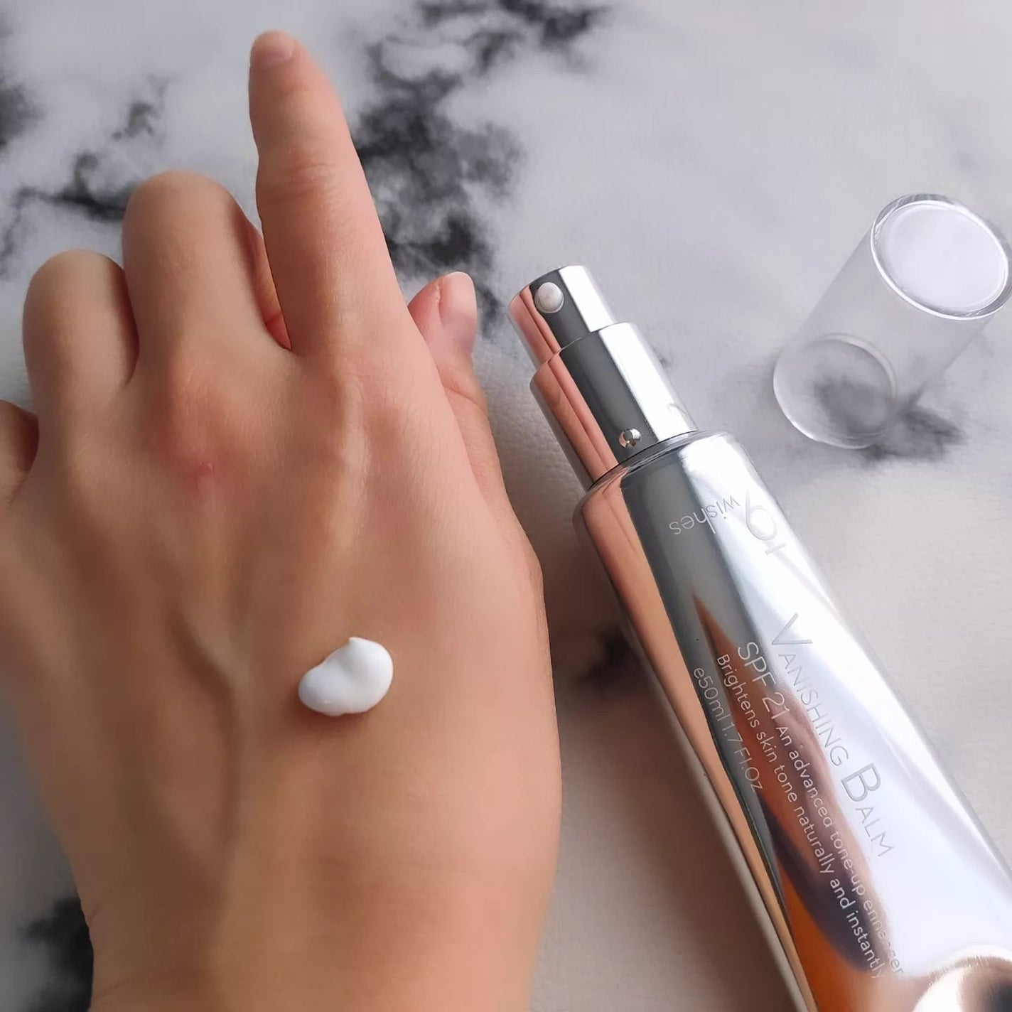 バニシングバーム プレミアム トーンアップ SPF21/9Wishes/化粧下地を使ったクチコミ(3枚目)