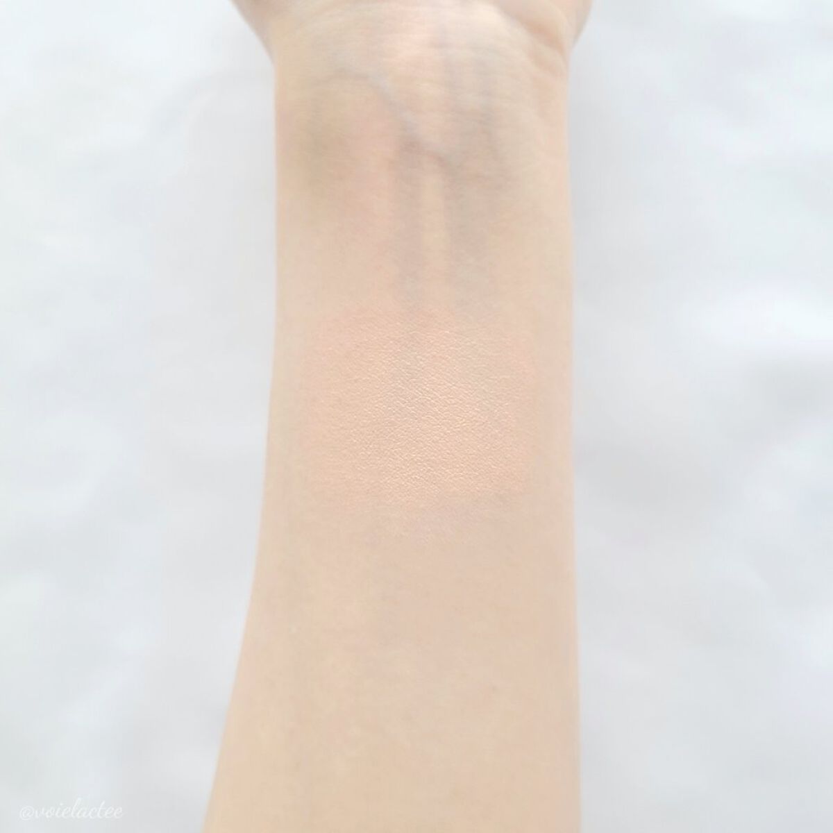 パウダリースキンメイカー 00 明るく透明感のある肌/KATE/リキッドファンデーションを使ったクチコミ（2枚目）