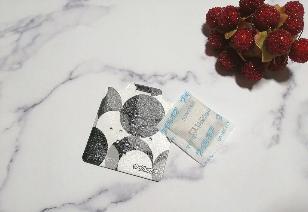 頑固mama on LIPS 「ウイルオフストラップタイプ(約60日)1200円(税抜)お出か..」(3枚目)