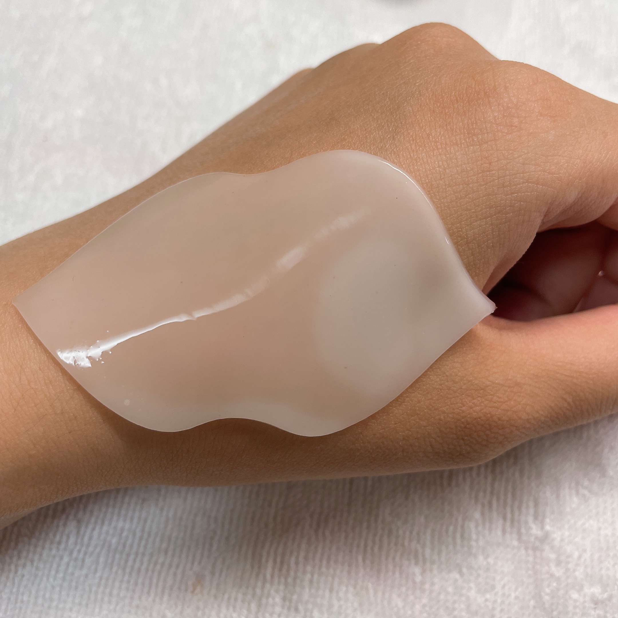 リップパック ふっくらハリ感タイプ＜ハーバルハニーの香り＞ 1枚入/CHOOSY/リップマスクを使ったクチコミ（3枚目）