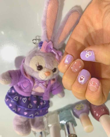 ステラルーネイル🐰💕


薄いピンクを持っていなかったのでDucatoと白いネイルを混ぜて代用💅

肉球部分は爪楊枝を使うと描きやすかったです⭕️

ディズニーシー思いっきり楽しむぞー🥰🥰

