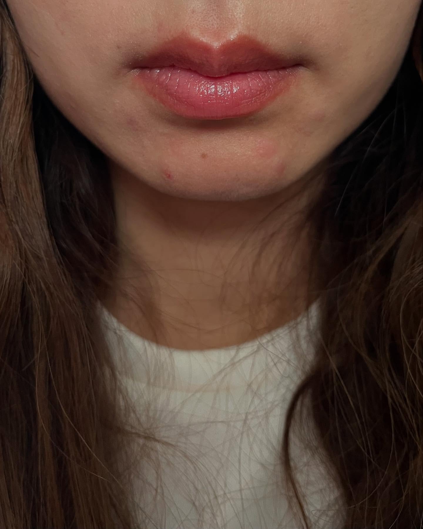 YSLラブシャイン キャンディ グロウ バーム/YVES SAINT LAURENT BEAUTE/口紅を使ったクチコミ（3枚目）