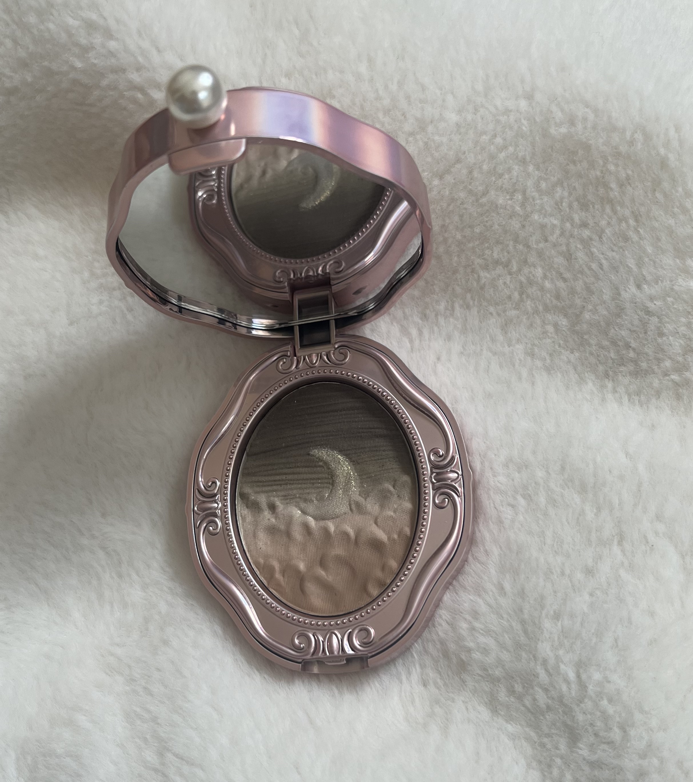 女王のカメオグラデーションチーク/COLORROSE/パウダーチークを使ったクチコミ（1枚目）