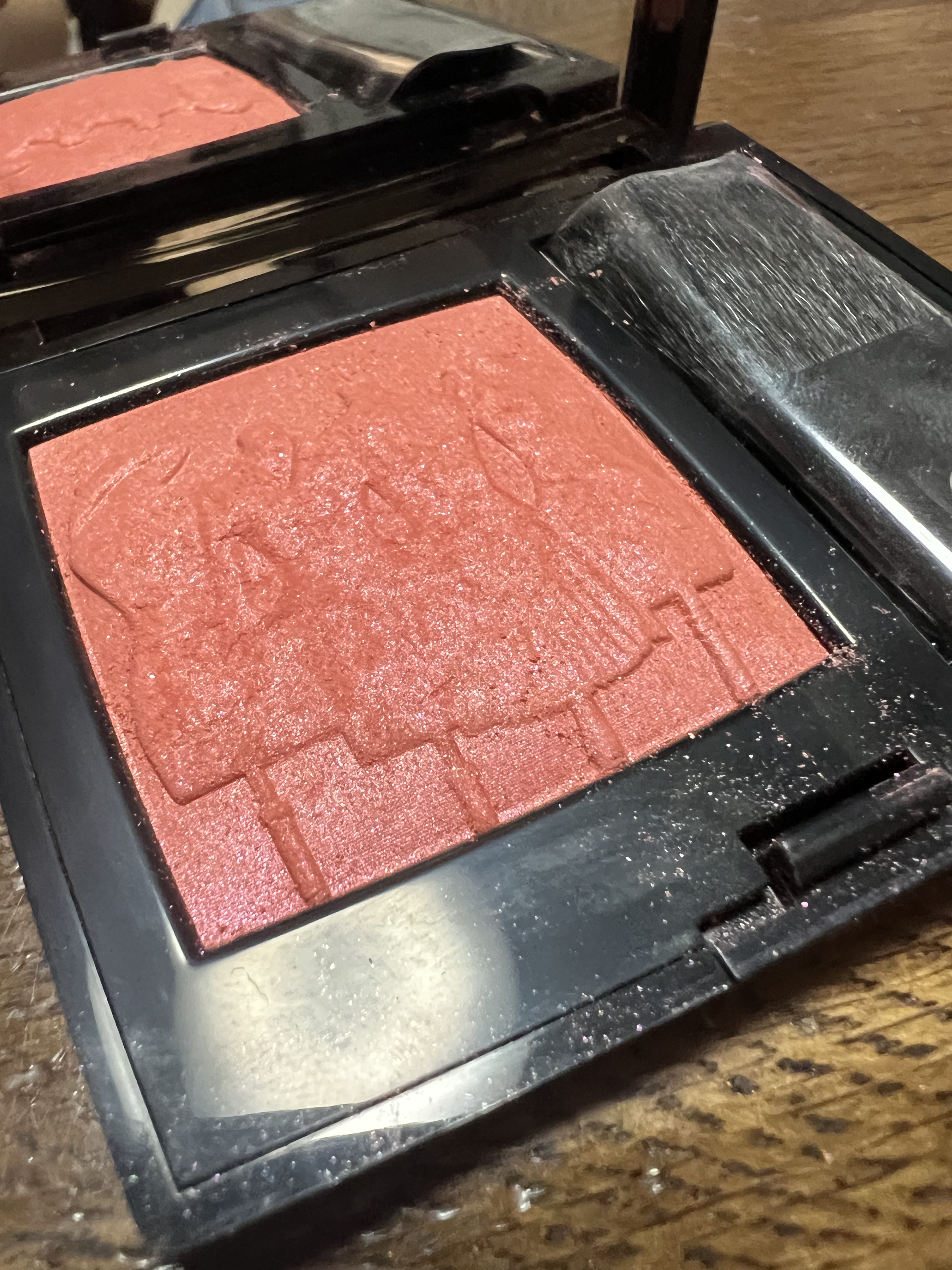 【旧】ディオールスキン ルージュ ブラッシュ 365 トーキョー シック/Dior/パウダーチークを使ったクチコミ（2枚目）