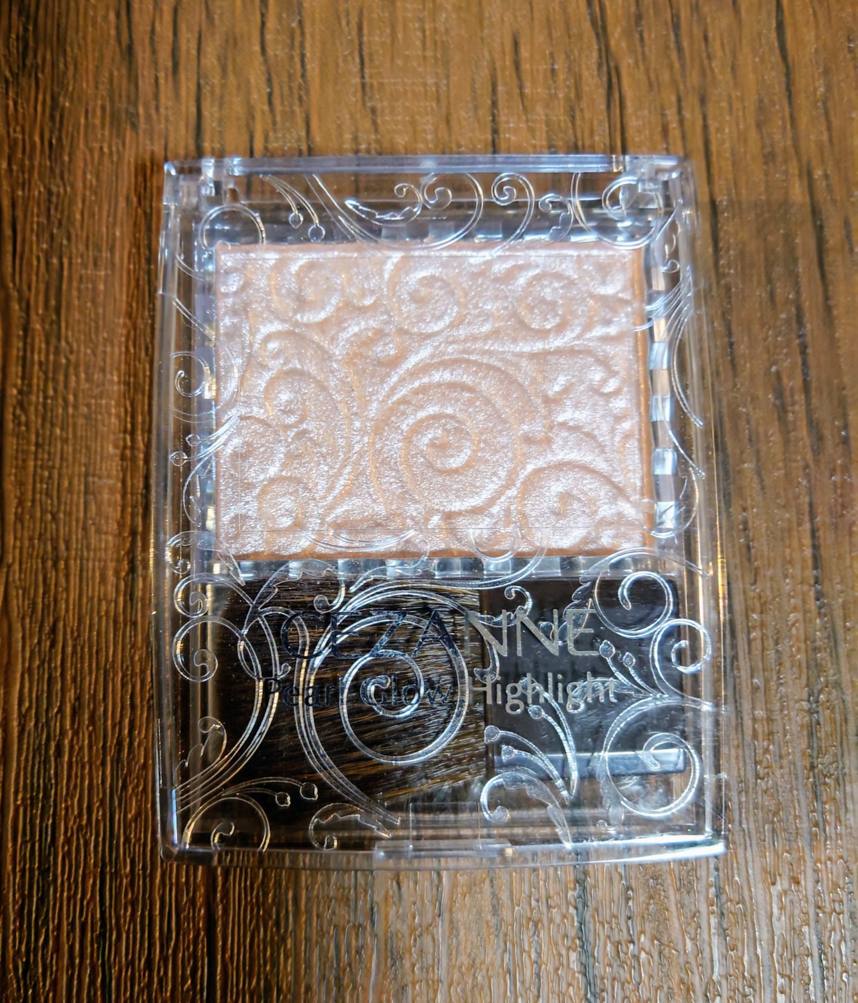 パールグロウハイライト/CEZANNE/パウダーハイライトを使ったクチコミ（1枚目）